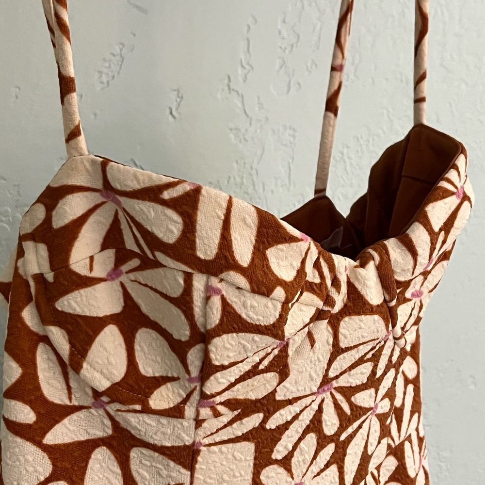 Hutch Anthropologie Floral print form fitting Midi Dress brown and cream - Picture 12 of 14
